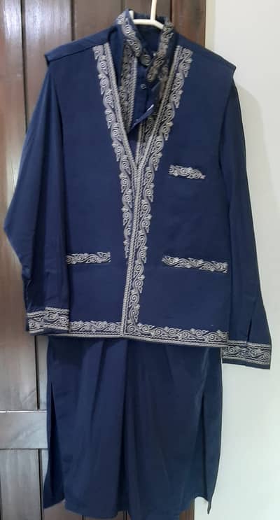 Men's Dress in Brand New Condition for Sale in Lahore