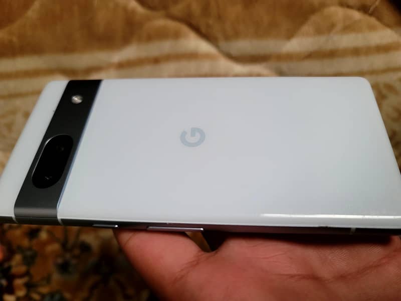 Google Pixel 7a 2