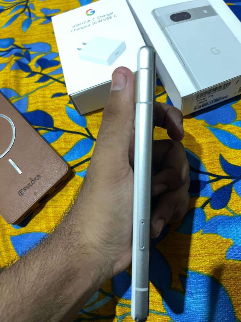 Google Pixel 7a 3