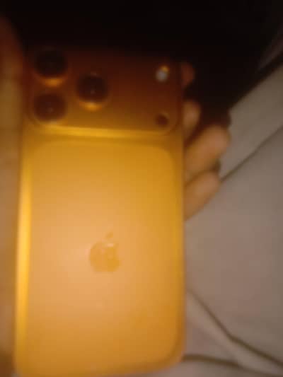Apple iPhone XR converted into 17 pro