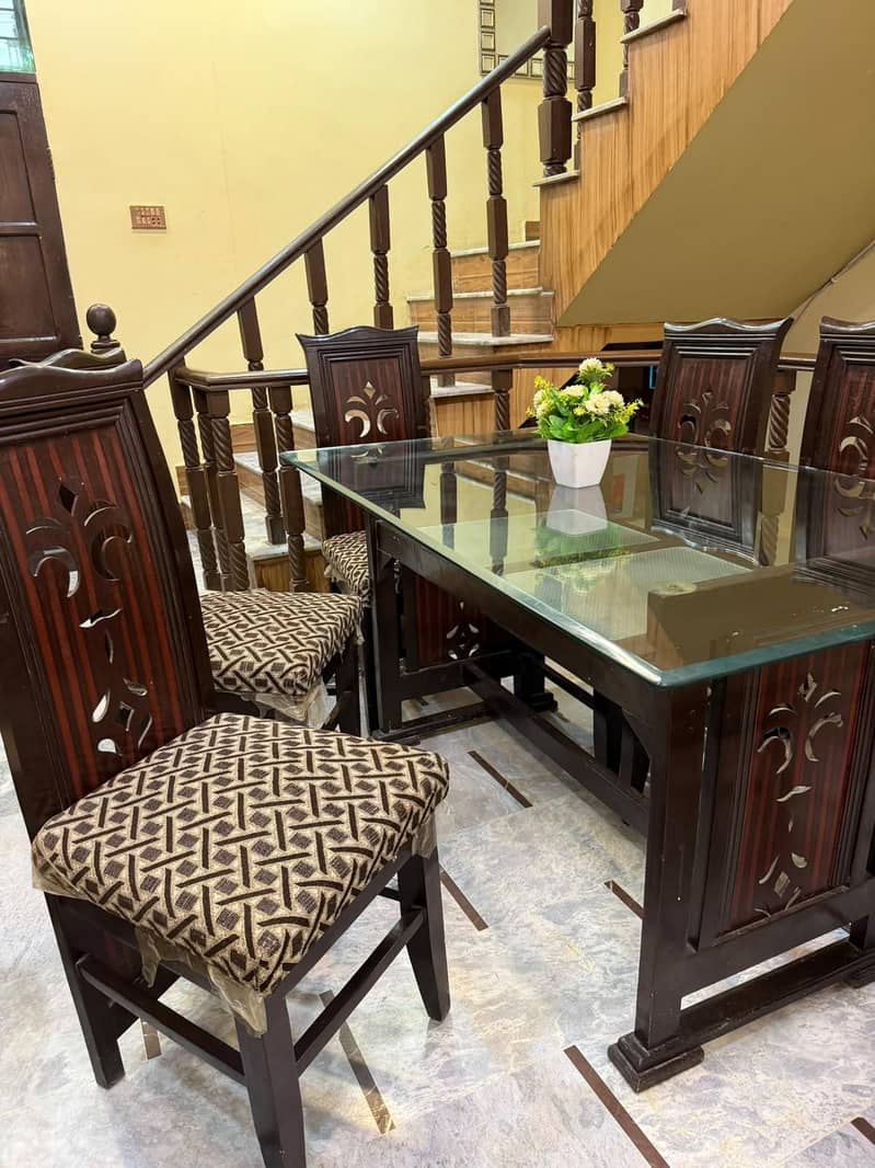DINNING TABLE 1