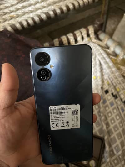 Tecno Camon 19