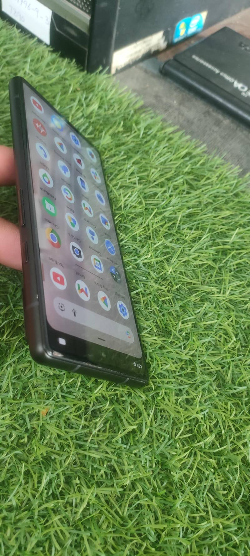 Google Pixel 6 4