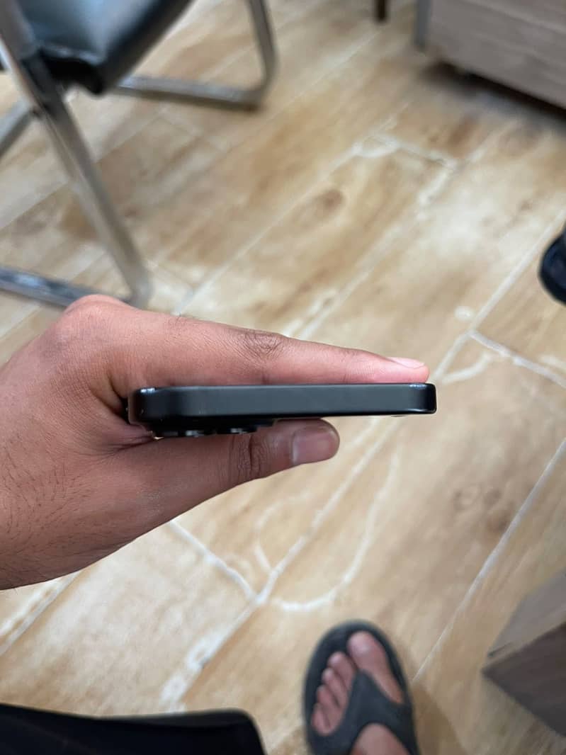 iPhone 15 plus 1