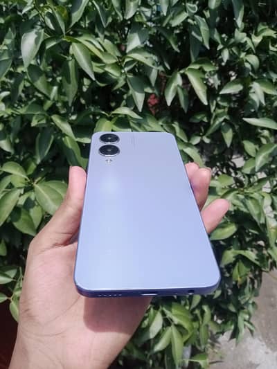 Vivo Y17s