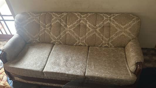 Sofa set and all other in Rs 30,000
