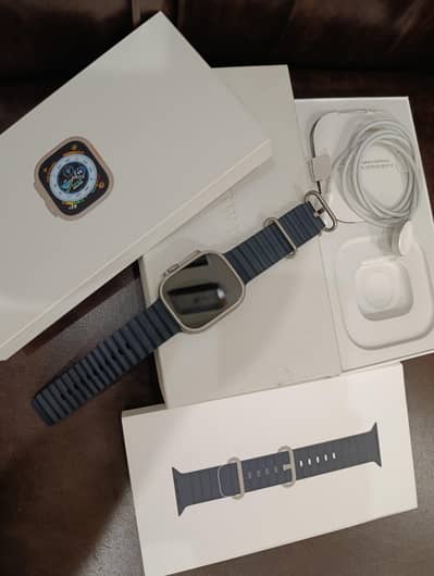 Apple Watch Ultra 49mm Titanium – 94% Battery Health