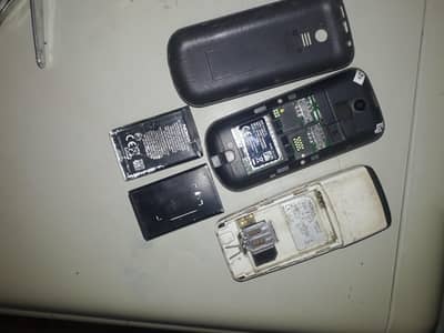 Nokia2 mobile hen nokia
