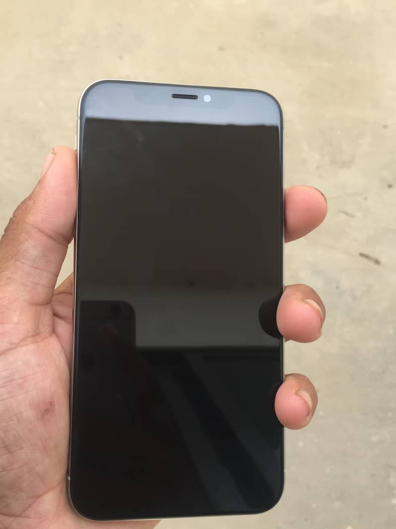 Apple iPhone X 1
