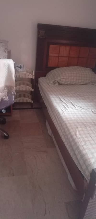 2 single bed for sale good condition