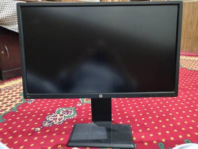hp z24s 27 inch 4k IPS display