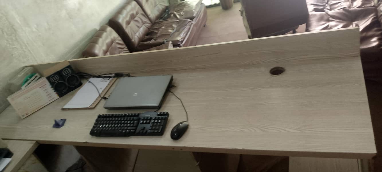 office table 0