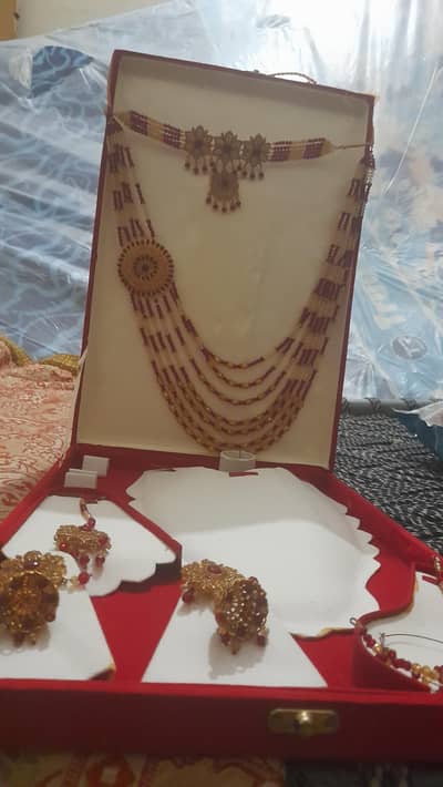 artificial jewellery set