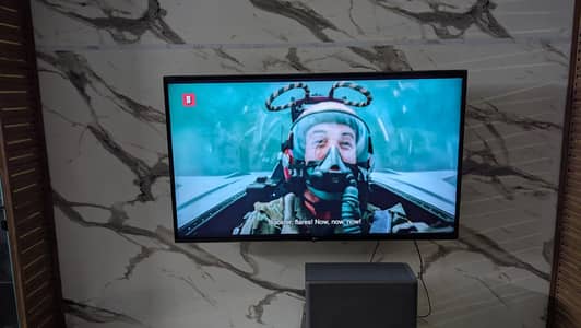 LG SMART LED 49 INCHES