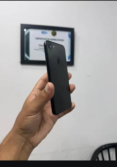 Apple iPhone 7 GB128 PTA Proved