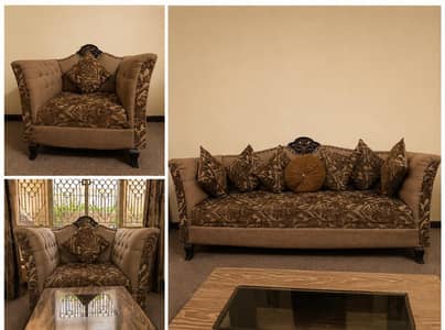 Beautiful sofa set