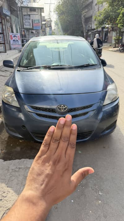 Toyota Belta 2005