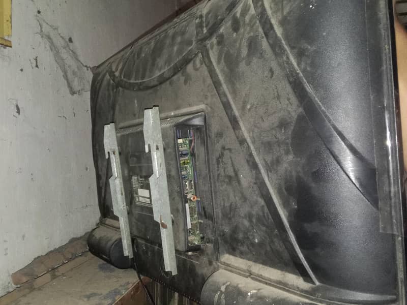 led tv 1