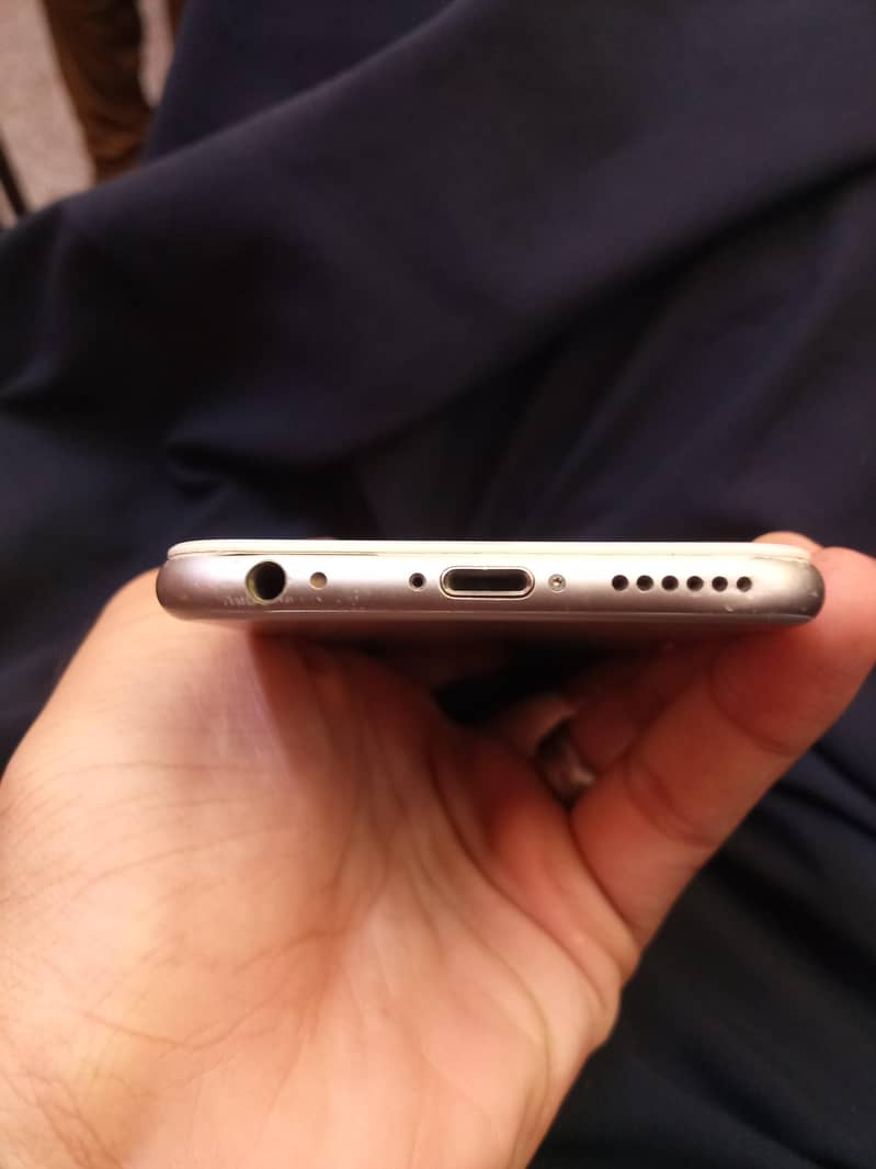 Apple iPhone 6 1