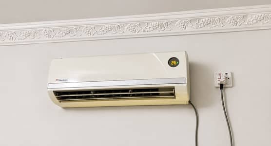 Dawlance split AC for sale