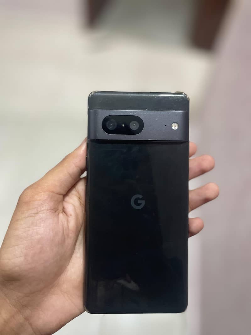 Google Pixel 7 4