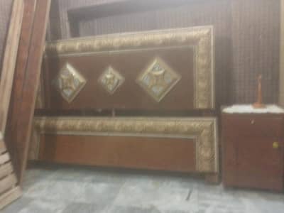 Bed + Side Tables+ Dressing Table