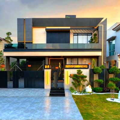 24-Marla Owner Build Solid House For Sale At Super Hot Location Near Raya Fairways Golf Course 5 Star Luxury Hotels