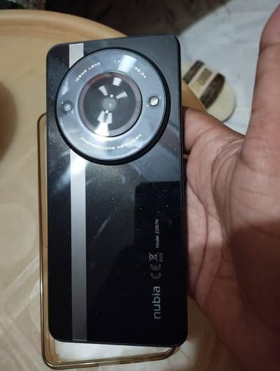 Zte nubia Focus 5G . neat and clean