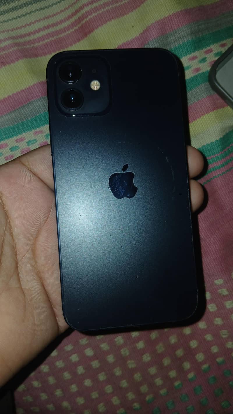 Apple iPhone 12 1