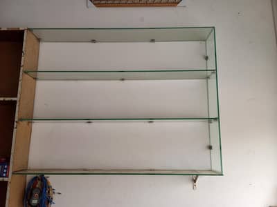 shelves 8mm with complete accessories for sale
