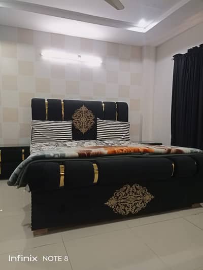 Par Day short time One BeD Room apartment Available for rent in Bahria town phase 4 and 6 empire Heights 2 Family apartment