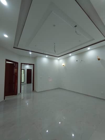 Upper Portion Is Available For rent In LDA Avenue