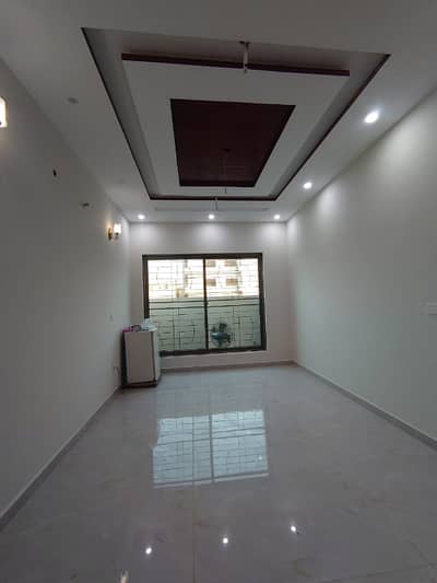 Lower Portion For Rent