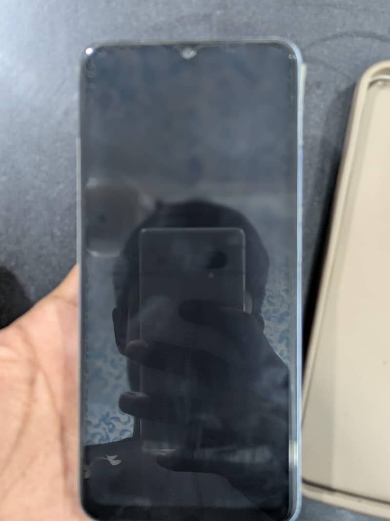 Realme Note 60 1