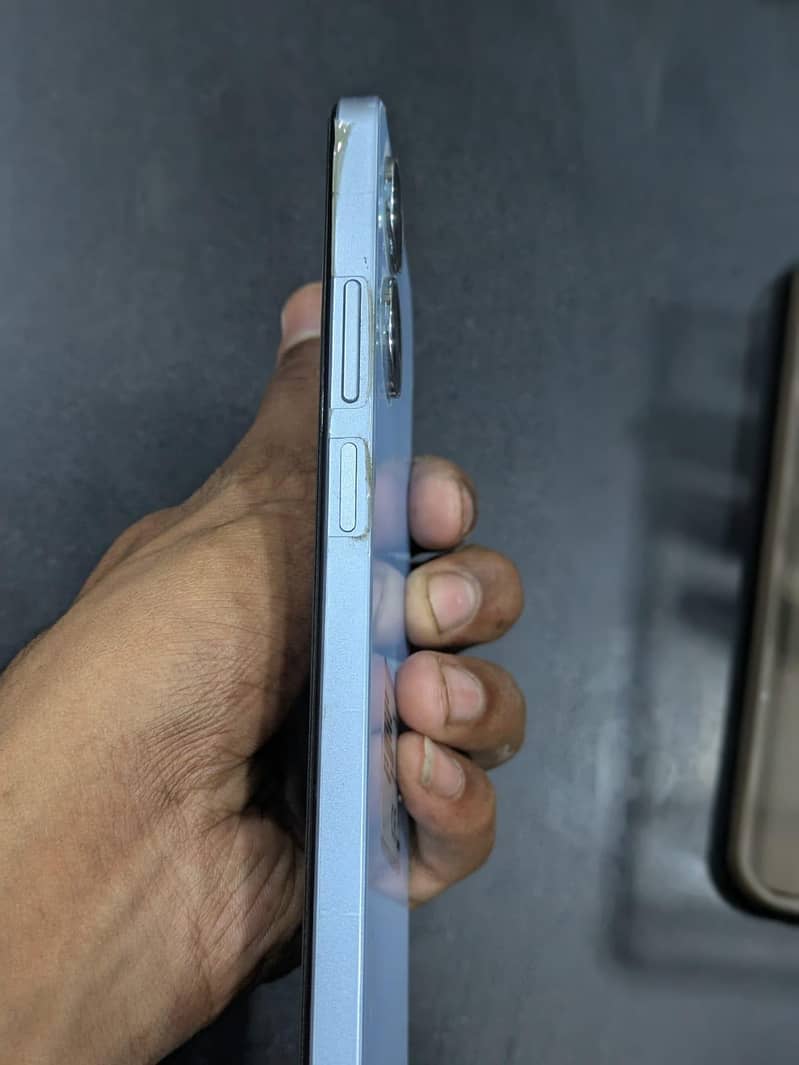 Realme Note 60 5