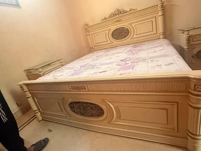 bed for sale urgent