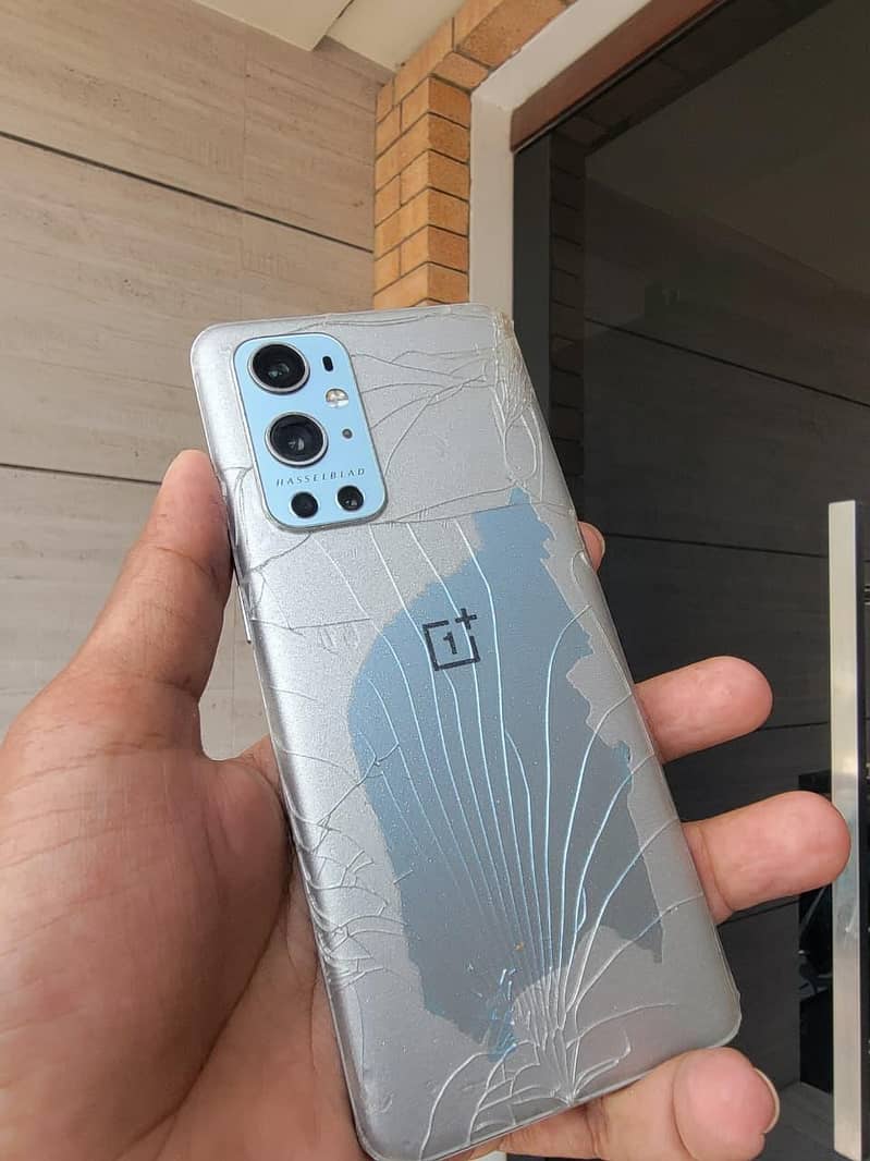 One Plus 9 Pro 3