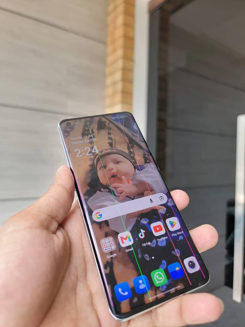 One Plus 9 Pro 4