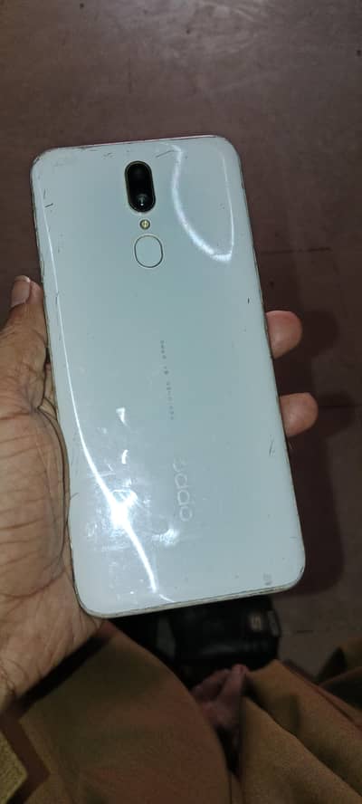 OPPO F11