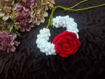  Handmade Crochet Gajra 
