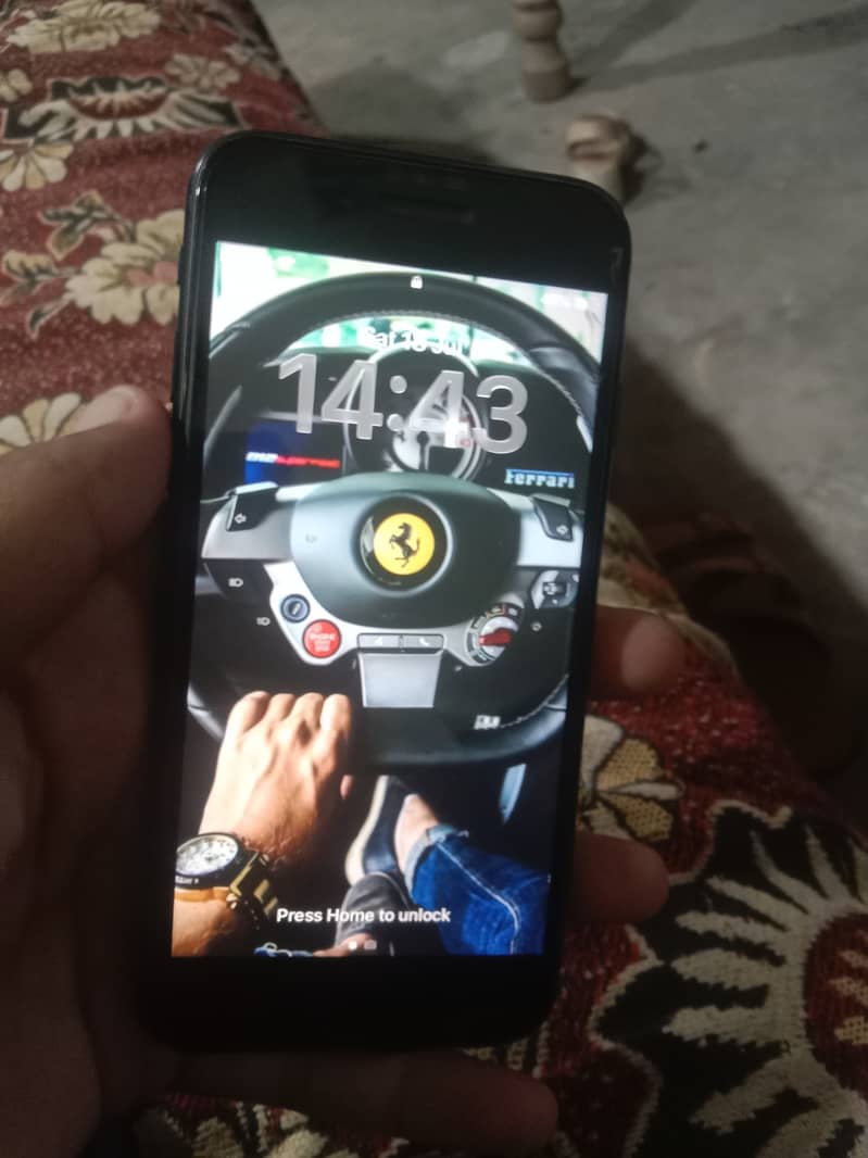 Apple iPhone SE 3