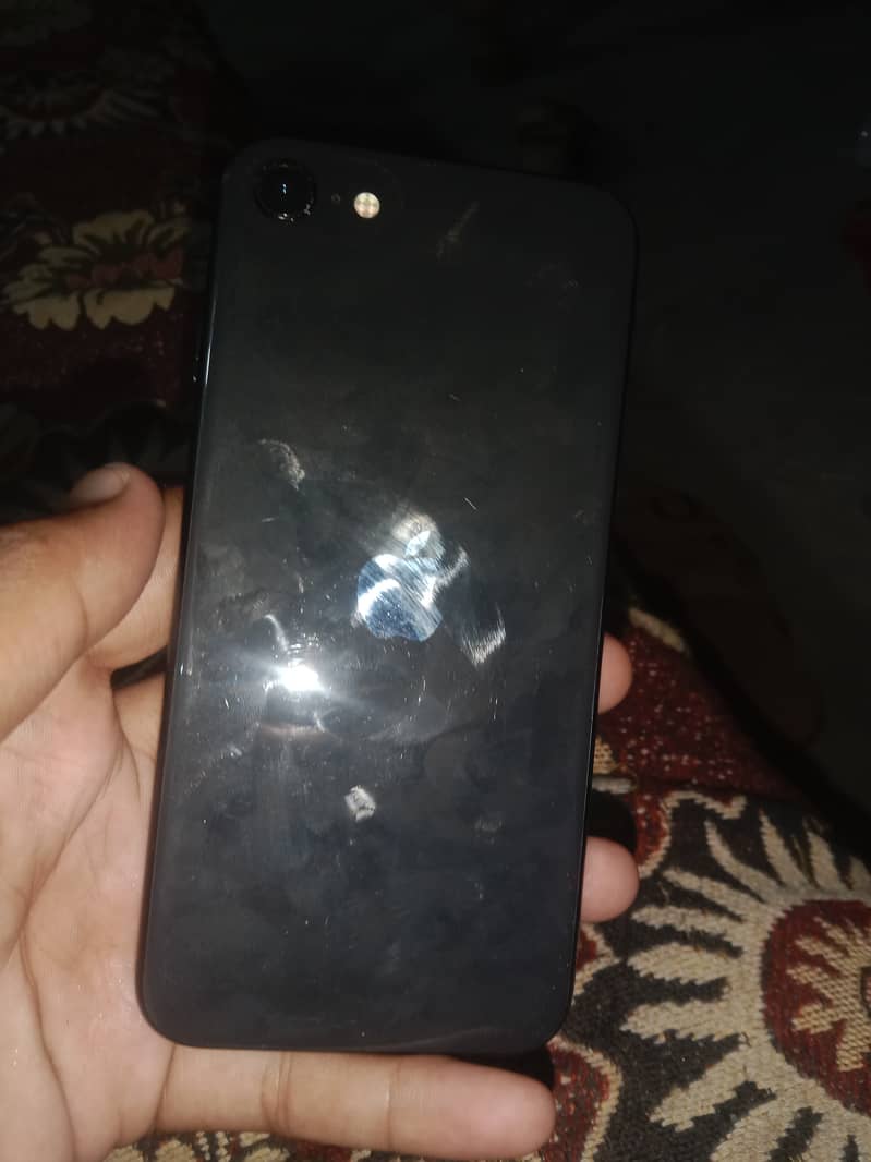 Apple iPhone SE 4