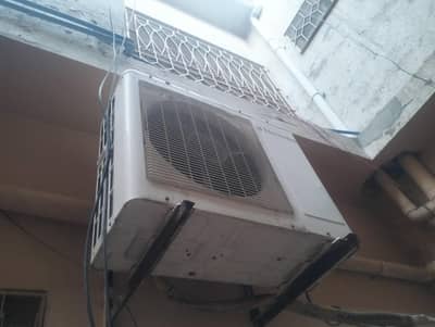 split ac elctrolux for sale