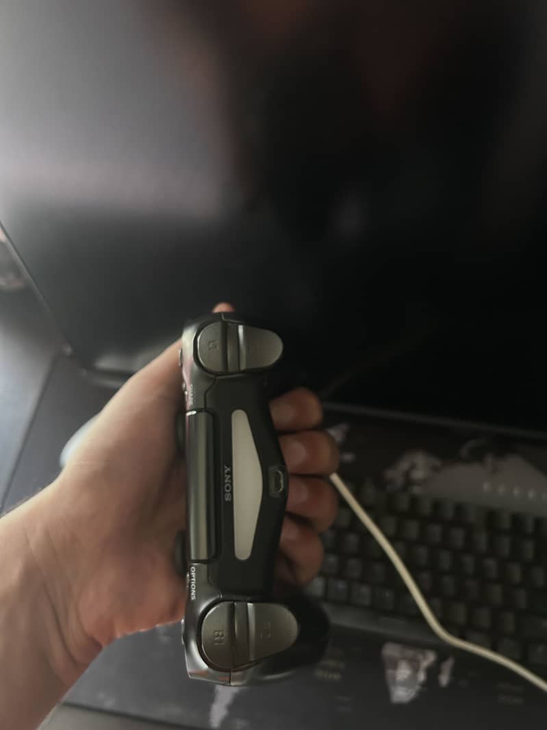 PS4 DualShock 4 Controller + Back Button Attachment 8