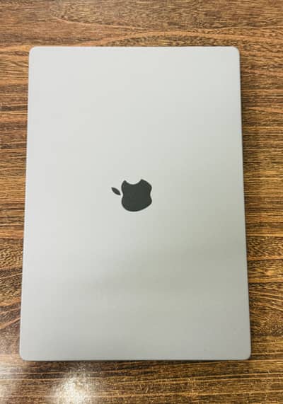 Macbook pro m1 Max 32gb 512gb