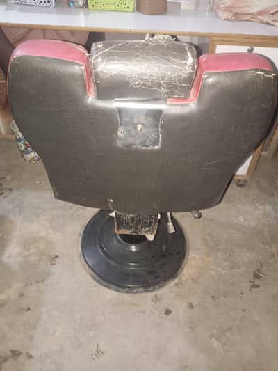 Saloon chir for sale