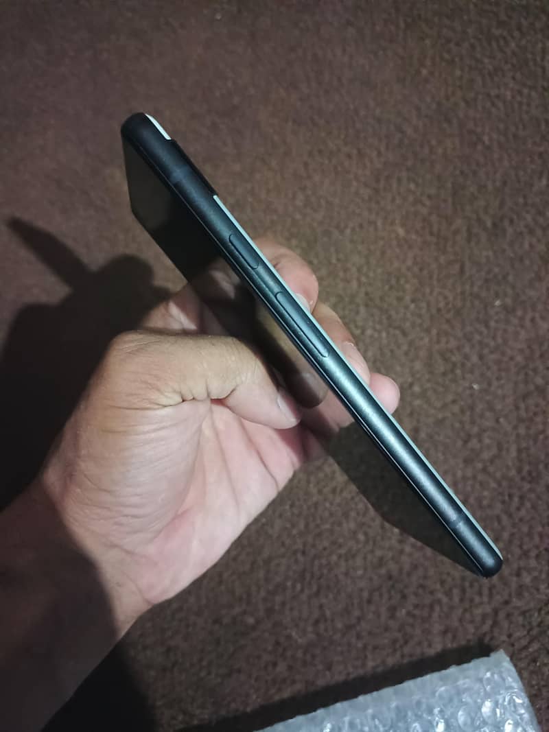 Google Pixel 6a 3