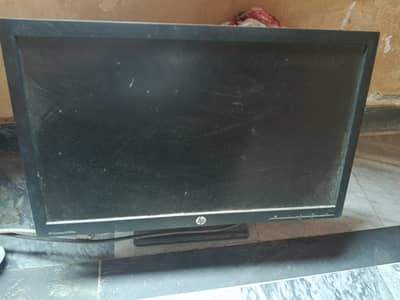 Tower PC with 22 Inch LCD For Sale