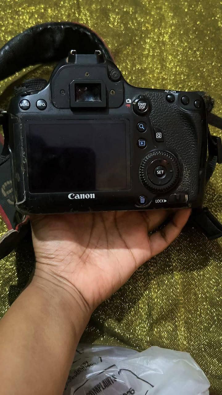 canon camera 1