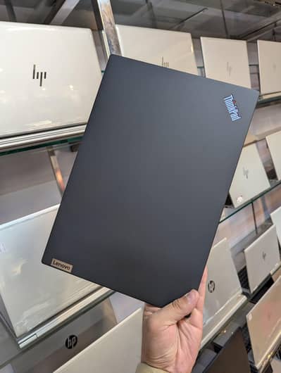 Lenovo Thinkpad T14s|Core i7-11th Gen| 16/256| IRIS Graphics| Touch